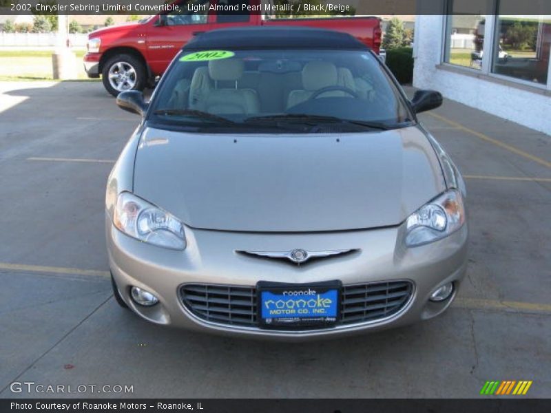 Light Almond Pearl Metallic / Black/Beige 2002 Chrysler Sebring Limited Convertible
