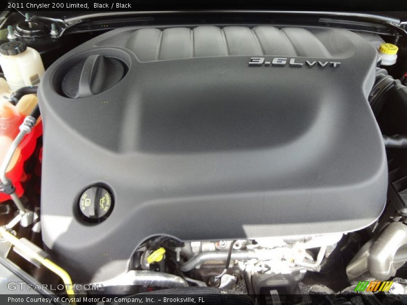 Black / Black 2011 Chrysler 200 Limited