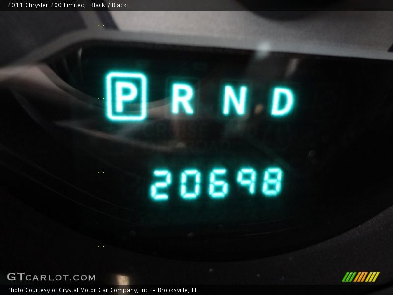Black / Black 2011 Chrysler 200 Limited