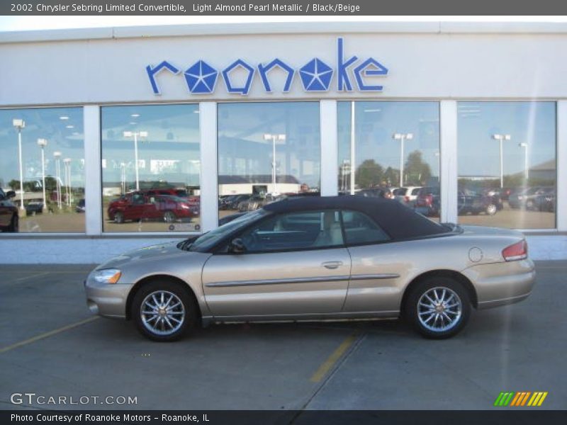 Light Almond Pearl Metallic / Black/Beige 2002 Chrysler Sebring Limited Convertible