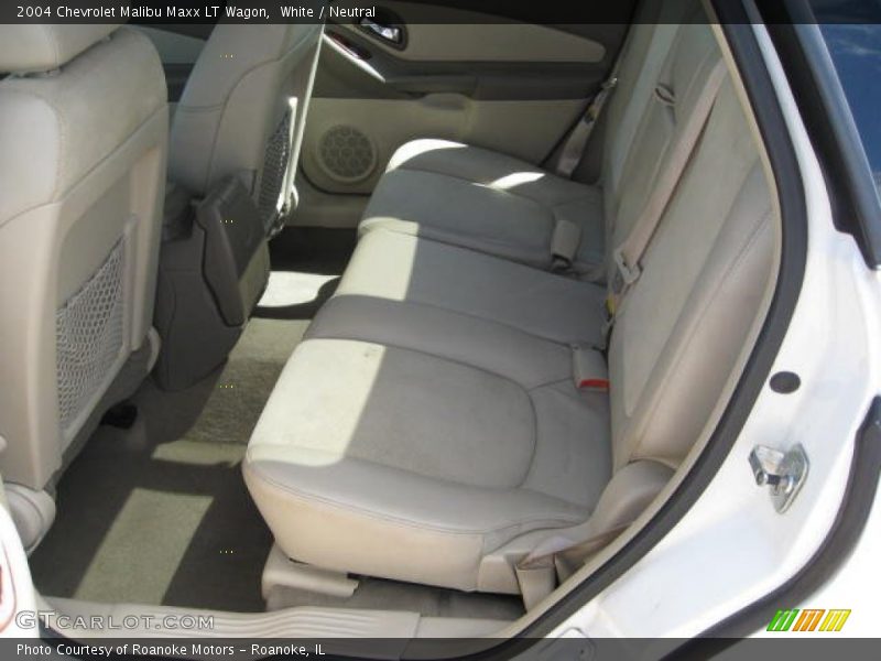 White / Neutral 2004 Chevrolet Malibu Maxx LT Wagon