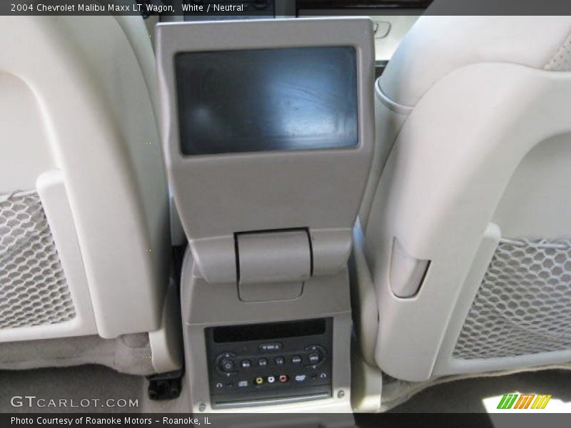 White / Neutral 2004 Chevrolet Malibu Maxx LT Wagon