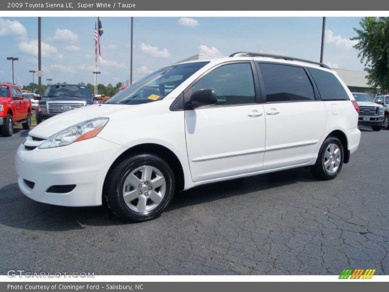 Super White / Taupe 2009 Toyota Sienna LE