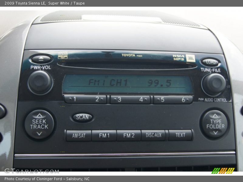 Super White / Taupe 2009 Toyota Sienna LE