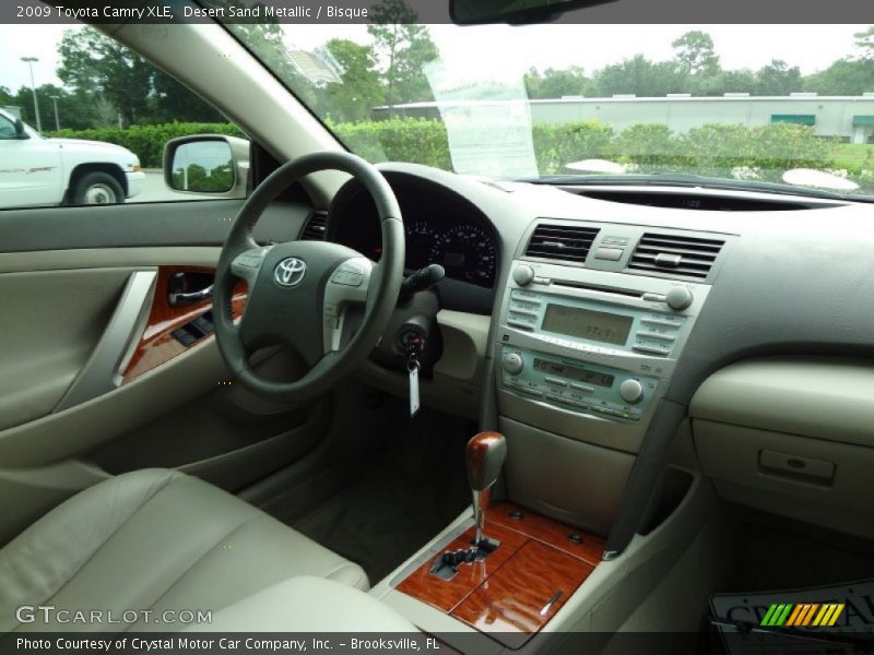 Desert Sand Metallic / Bisque 2009 Toyota Camry XLE
