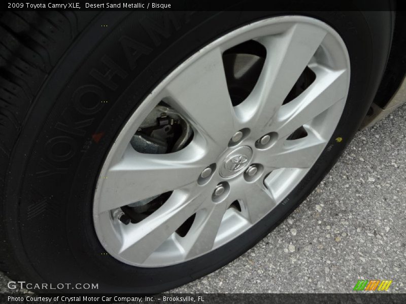 Desert Sand Metallic / Bisque 2009 Toyota Camry XLE
