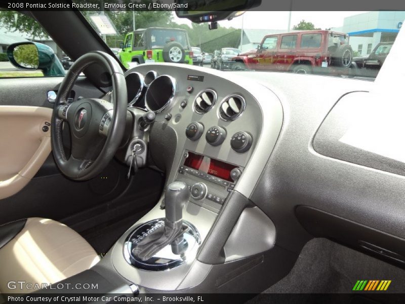 Dashboard of 2008 Solstice Roadster