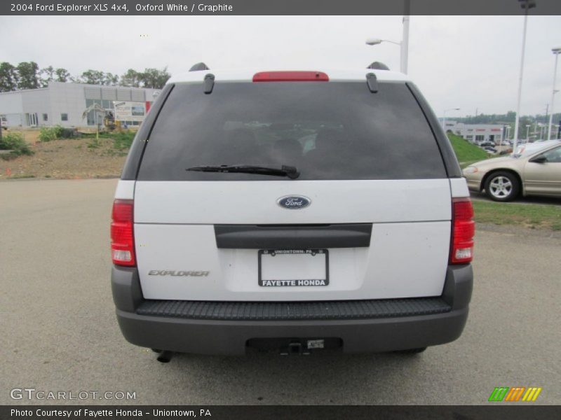 Oxford White / Graphite 2004 Ford Explorer XLS 4x4