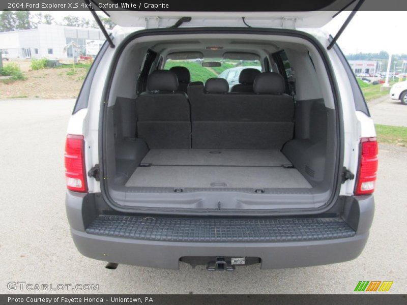 Oxford White / Graphite 2004 Ford Explorer XLS 4x4