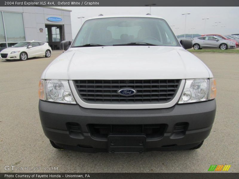 Oxford White / Graphite 2004 Ford Explorer XLS 4x4