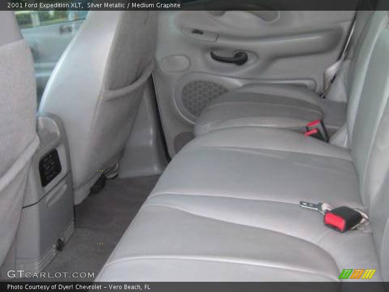 Silver Metallic / Medium Graphite 2001 Ford Expedition XLT