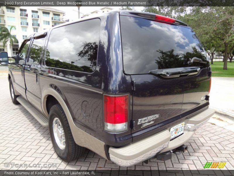Deep Wedgewood Blue Metallic / Medium Parchment 2000 Ford Excursion Limited