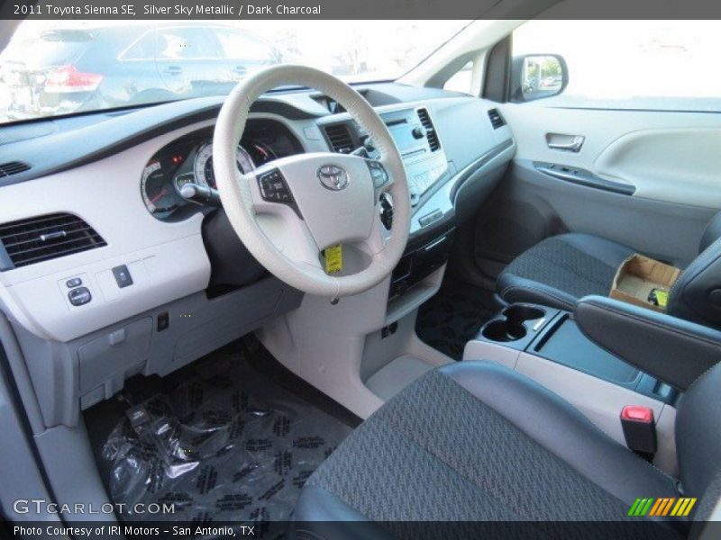 Silver Sky Metallic / Dark Charcoal 2011 Toyota Sienna SE
