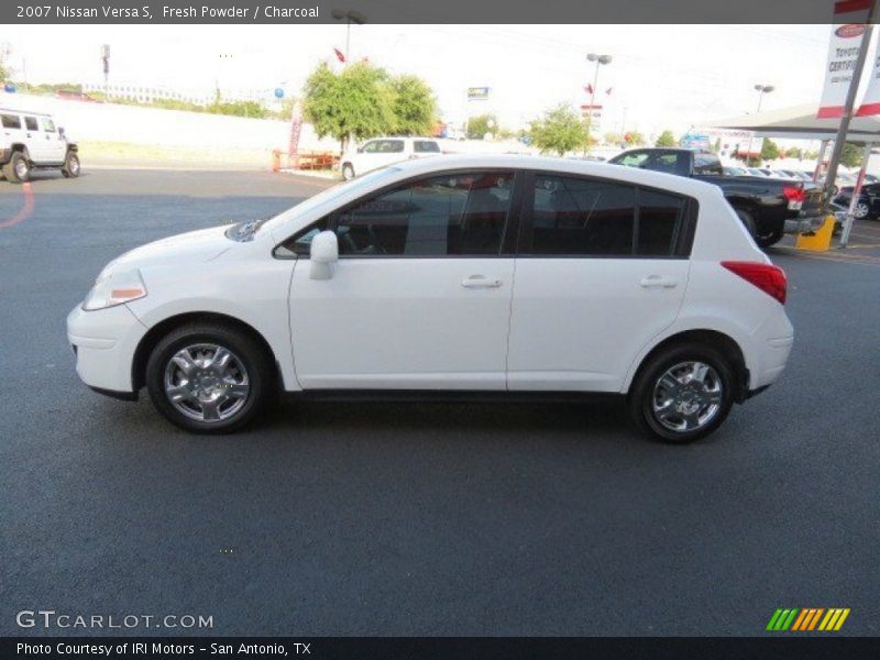 Fresh Powder / Charcoal 2007 Nissan Versa S