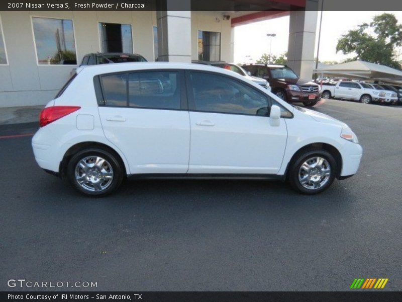 Fresh Powder / Charcoal 2007 Nissan Versa S