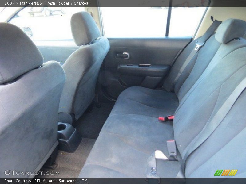 Fresh Powder / Charcoal 2007 Nissan Versa S