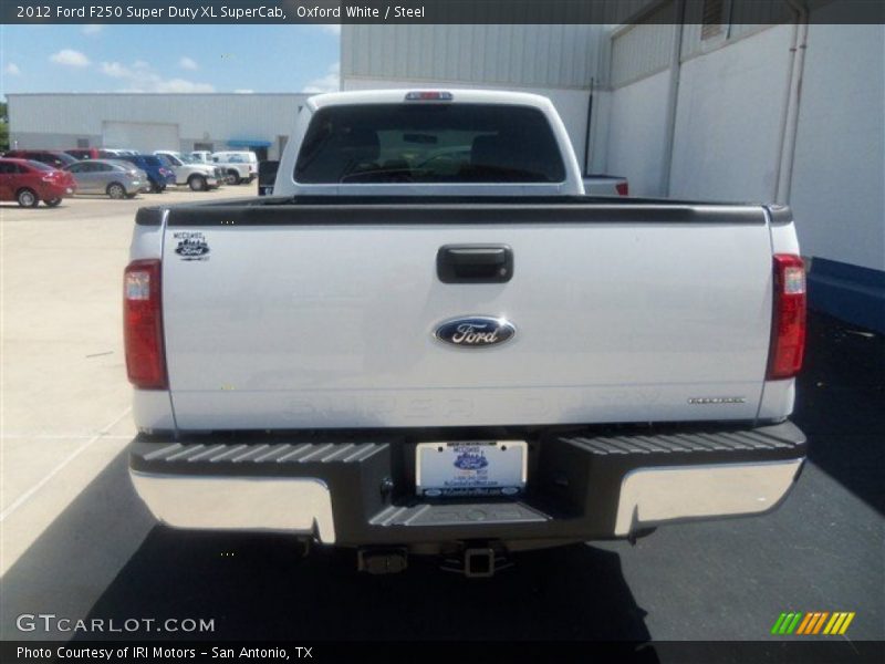 Oxford White / Steel 2012 Ford F250 Super Duty XL SuperCab