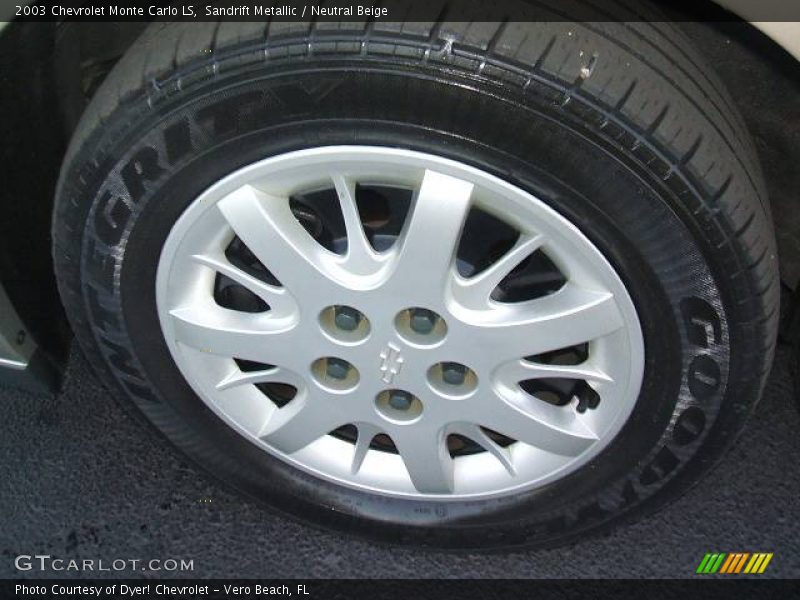 Sandrift Metallic / Neutral Beige 2003 Chevrolet Monte Carlo LS