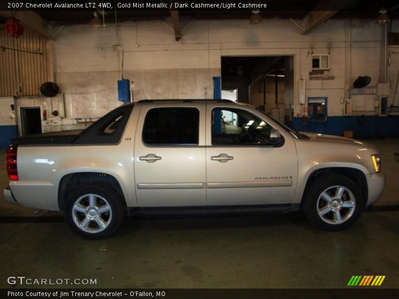 Gold Mist Metallic / Dark Cashmere/Light Cashmere 2007 Chevrolet Avalanche LTZ 4WD