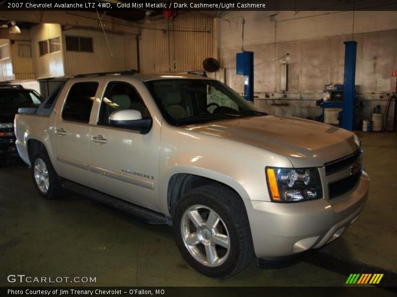 Gold Mist Metallic / Dark Cashmere/Light Cashmere 2007 Chevrolet Avalanche LTZ 4WD