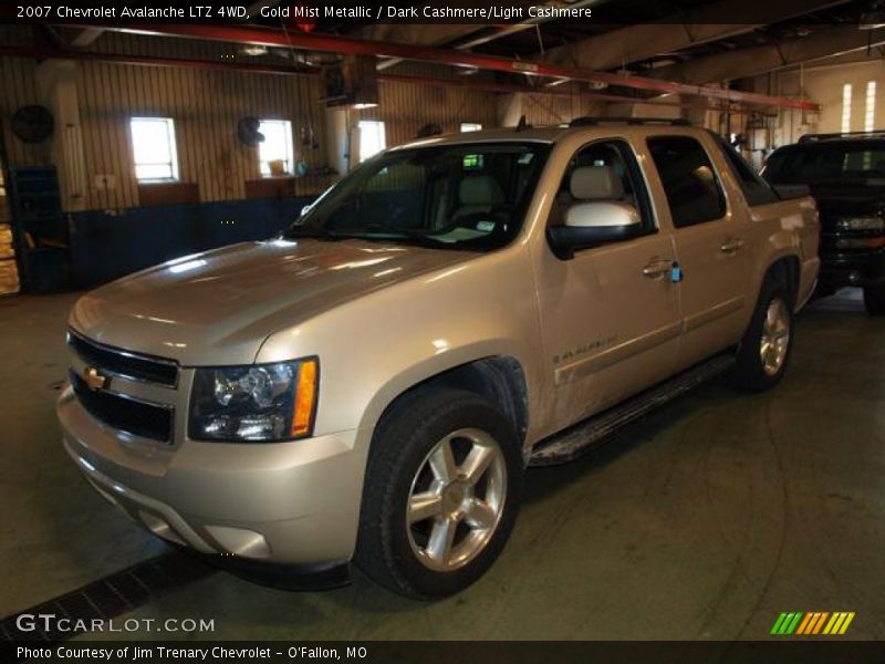 Gold Mist Metallic / Dark Cashmere/Light Cashmere 2007 Chevrolet Avalanche LTZ 4WD