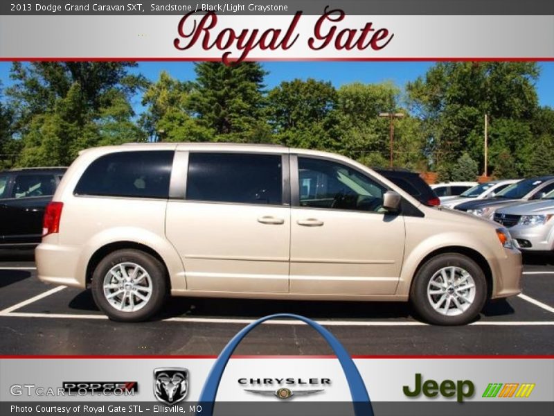 Sandstone / Black/Light Graystone 2013 Dodge Grand Caravan SXT