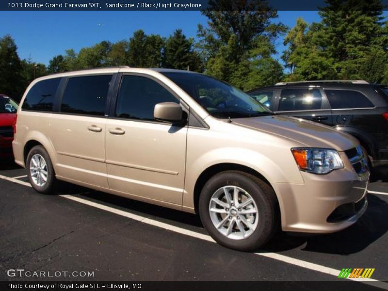 Sandstone / Black/Light Graystone 2013 Dodge Grand Caravan SXT