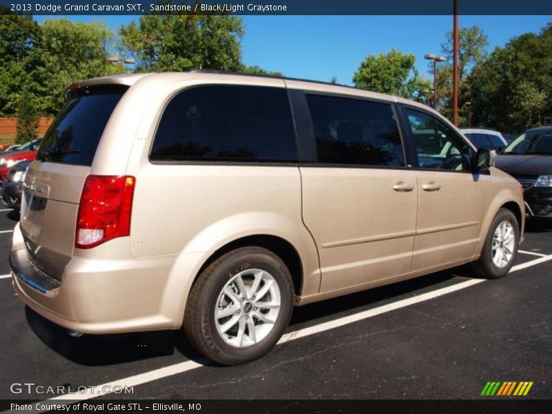 Sandstone / Black/Light Graystone 2013 Dodge Grand Caravan SXT