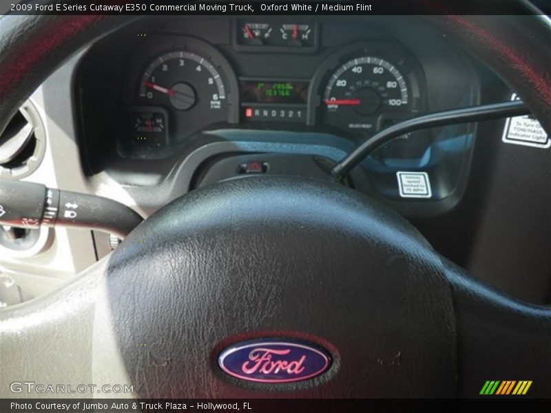 Oxford White / Medium Flint 2009 Ford E Series Cutaway E350 Commercial Moving Truck