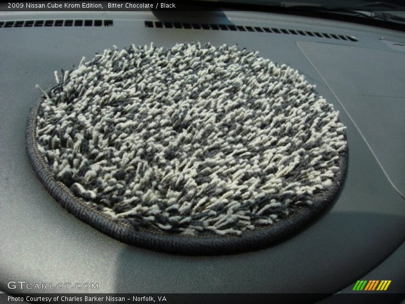 Bitter Chocolate / Black 2009 Nissan Cube Krom Edition