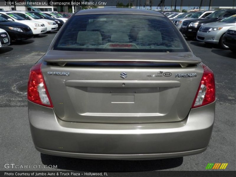 Champagne Beige Metallic / Gray 2004 Suzuki Forenza LX