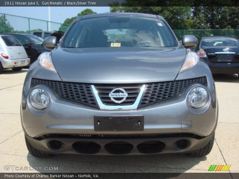 Gun Metallic / Black/Silver Trim 2011 Nissan Juke S
