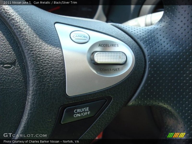 Gun Metallic / Black/Silver Trim 2011 Nissan Juke S
