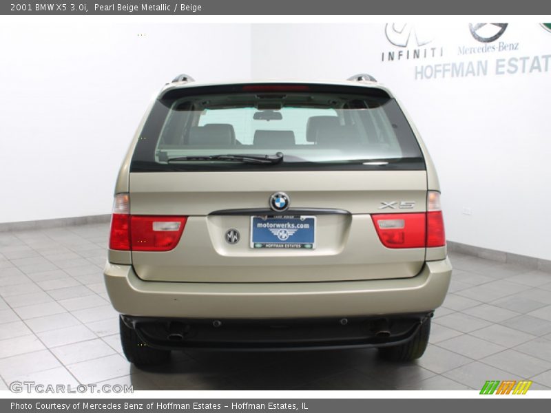 Pearl Beige Metallic / Beige 2001 BMW X5 3.0i