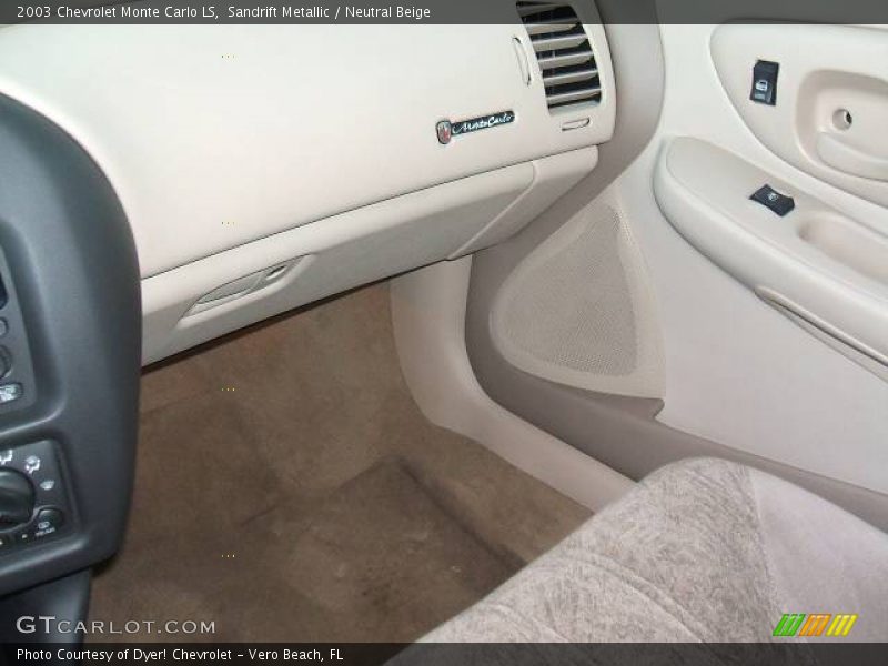 Sandrift Metallic / Neutral Beige 2003 Chevrolet Monte Carlo LS