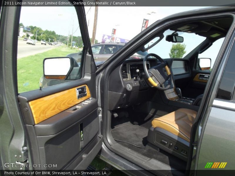 Sterling Grey Metallic / Canyon/Black 2011 Lincoln Navigator Limited Edition