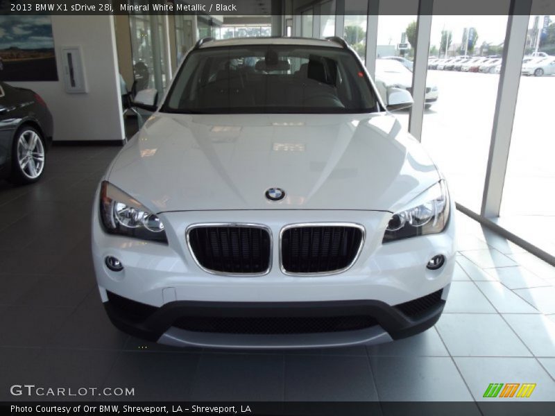 Mineral White Metallic / Black 2013 BMW X1 sDrive 28i