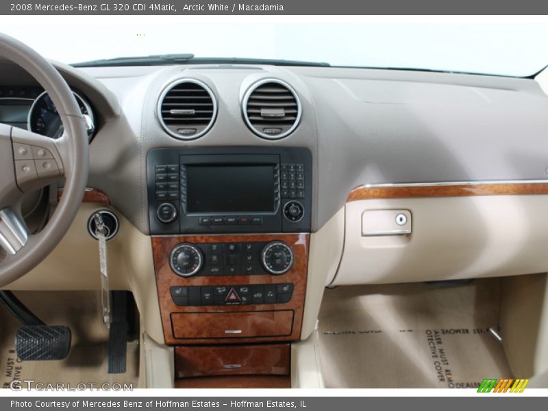 Arctic White / Macadamia 2008 Mercedes-Benz GL 320 CDI 4Matic