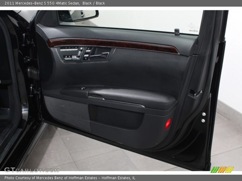 Black / Black 2011 Mercedes-Benz S 550 4Matic Sedan