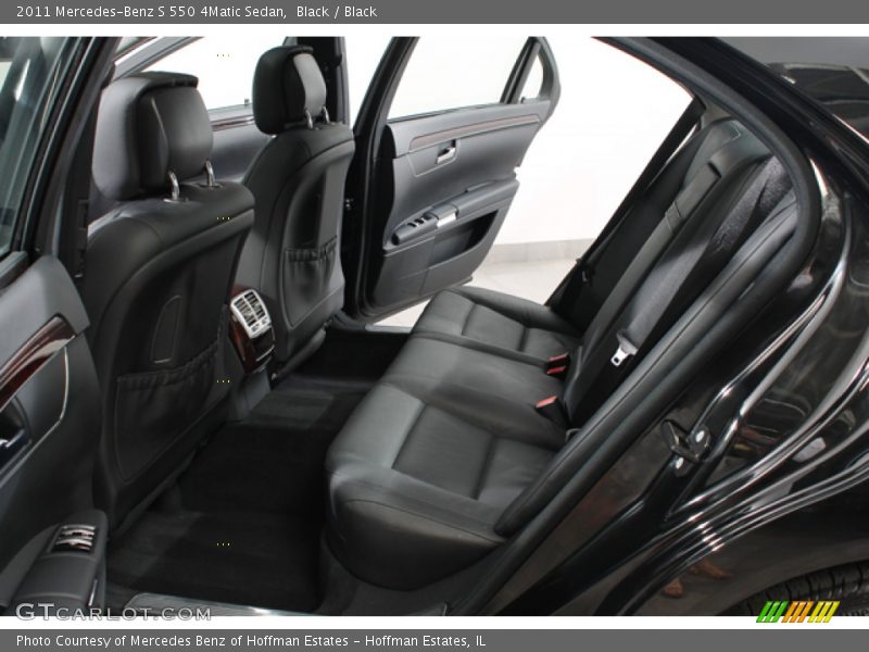 Black / Black 2011 Mercedes-Benz S 550 4Matic Sedan