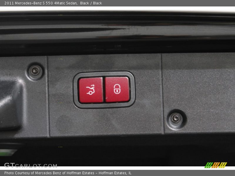 Black / Black 2011 Mercedes-Benz S 550 4Matic Sedan