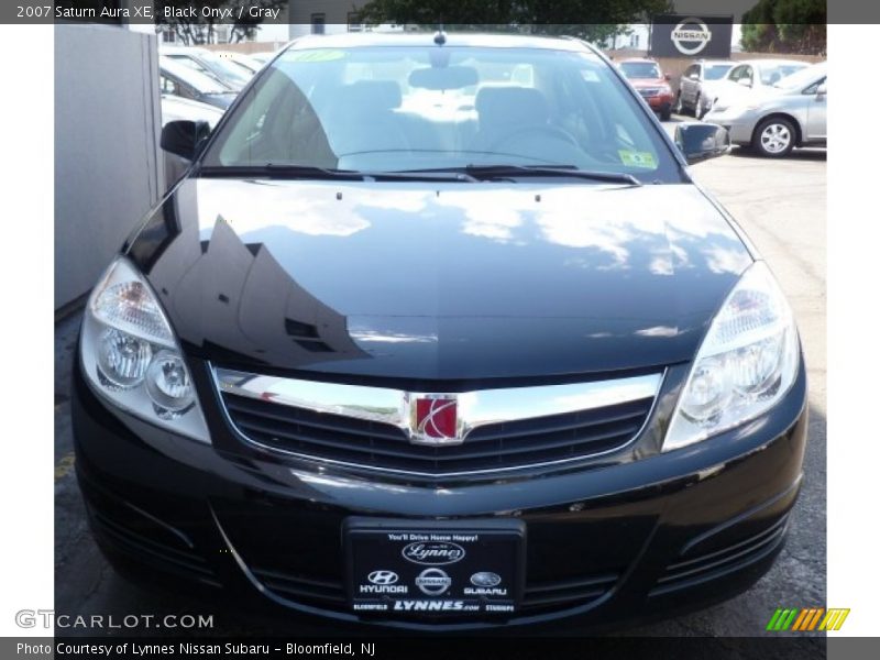 Black Onyx / Gray 2007 Saturn Aura XE