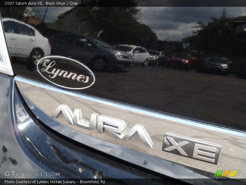 Black Onyx / Gray 2007 Saturn Aura XE