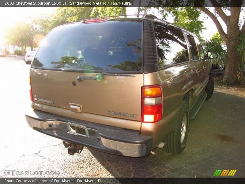 Sandalwood Metallic / Tan/Neutral 2003 Chevrolet Suburban 1500 LT