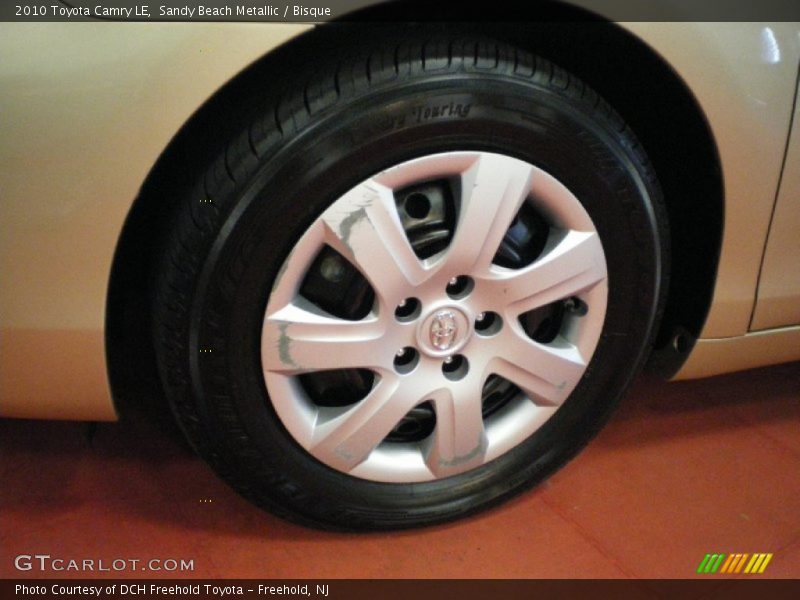 Sandy Beach Metallic / Bisque 2010 Toyota Camry LE