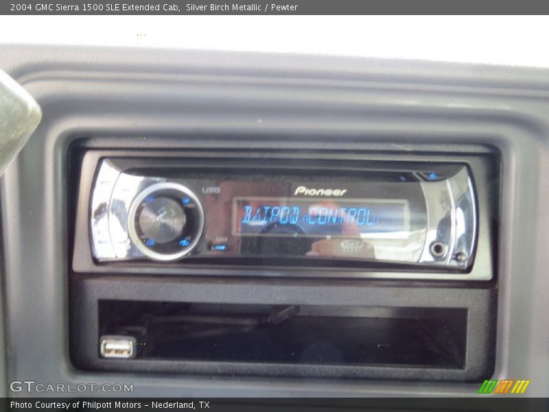 Silver Birch Metallic / Pewter 2004 GMC Sierra 1500 SLE Extended Cab