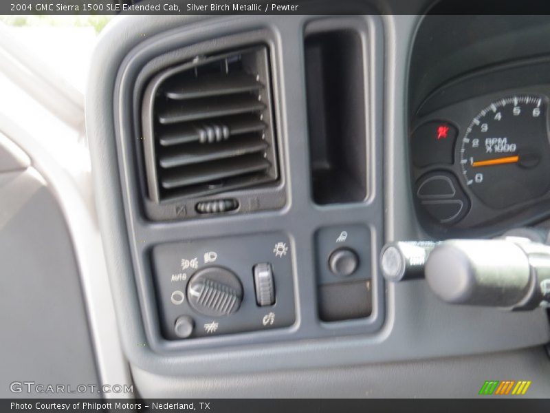 Silver Birch Metallic / Pewter 2004 GMC Sierra 1500 SLE Extended Cab