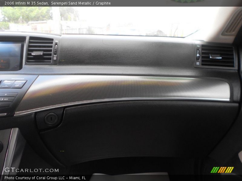 Serengeti Sand Metallic / Graphite 2006 Infiniti M 35 Sedan