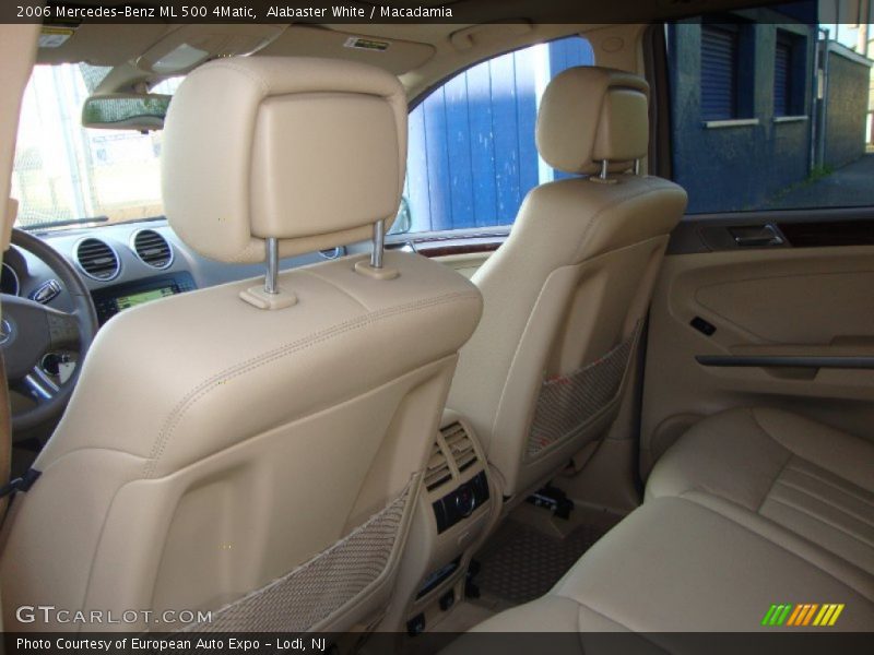 Alabaster White / Macadamia 2006 Mercedes-Benz ML 500 4Matic
