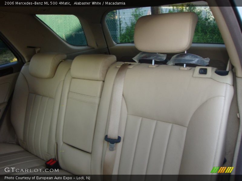 Alabaster White / Macadamia 2006 Mercedes-Benz ML 500 4Matic